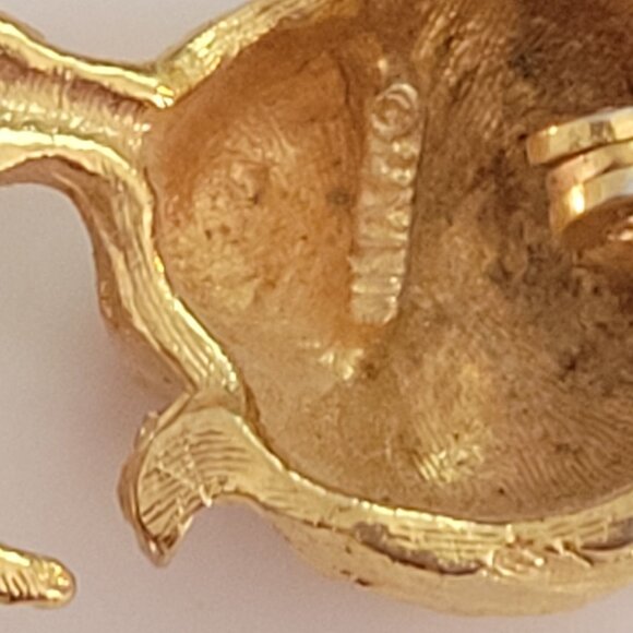 Vintage Gold-Tone Brooch Pin With Enamel Red Flower Gerrys Green Rhinestone Eyes - Picture 3 of 5